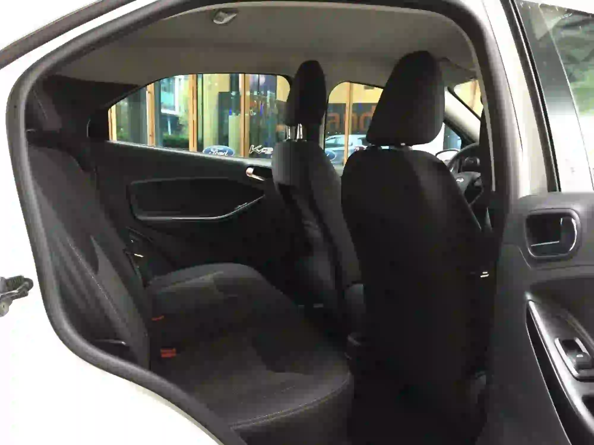 Ford KA+ - Primo contatto - 25