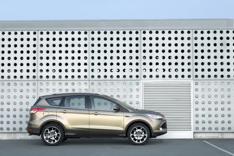 Ford Kuga 2013 - 1