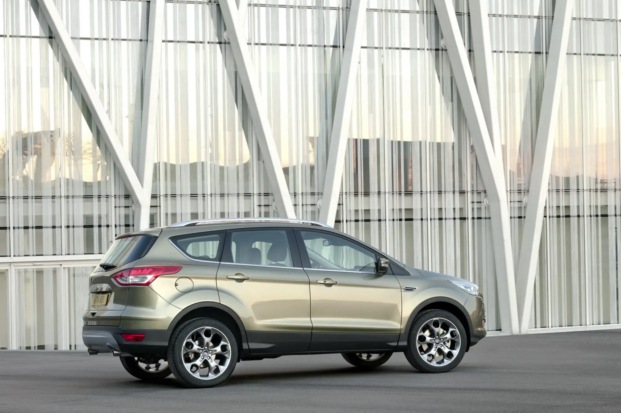 Ford Kuga 2013 - 12