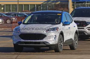 Ford Kuga 2020 - foto spia 04-01-2019