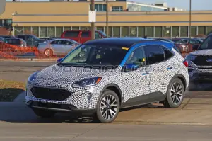 Ford Kuga 2020 - foto spia 04-01-2019