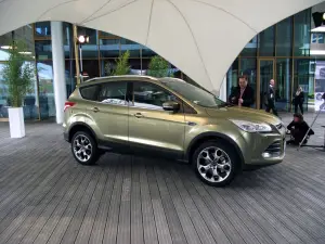 Ford Kuga Escape - Foto dal vivo