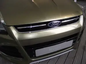 Ford Kuga Escape - Foto dal vivo