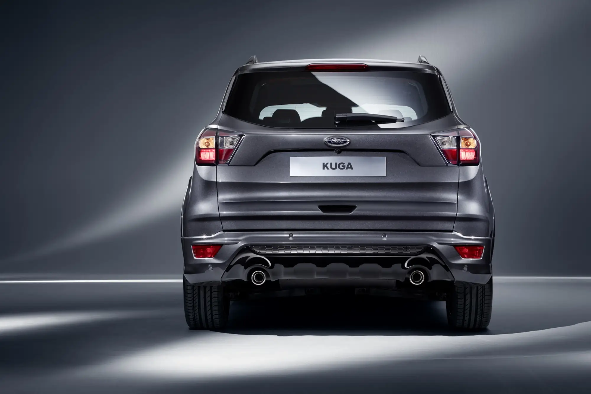 Ford Kuga (facelift) - 4