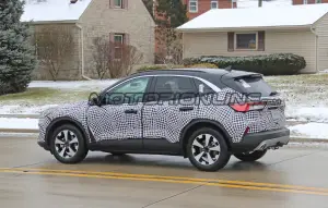Ford Kuga Hybrid - Foto spia 14-02-2019