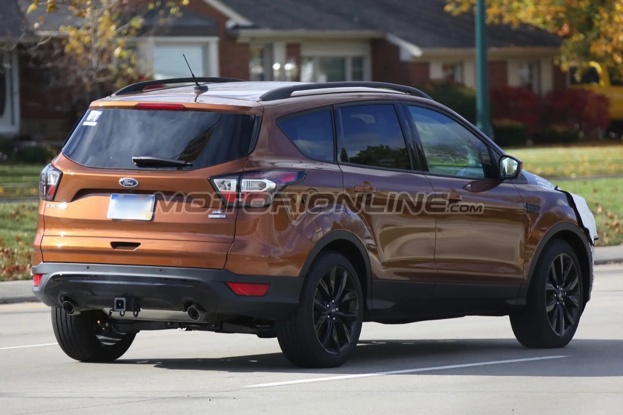 Ford Kuga MY 2016 - Foto spia 11-11-2015 - 9