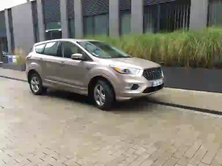 Ford KUGA MY 2017 - Primo contatto - 51