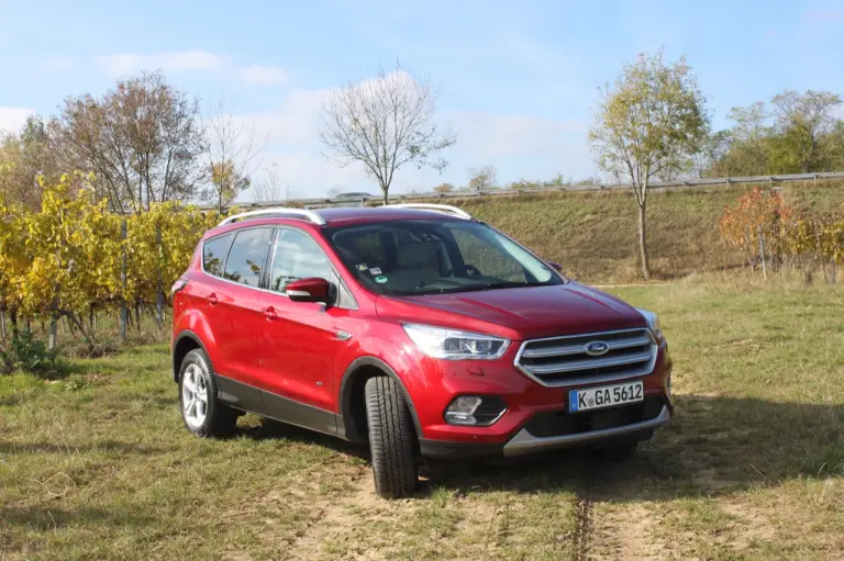 Ford KUGA MY 2017 - Primo contatto - 2