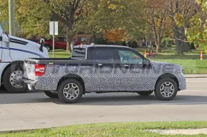 Ford Maverick Rattler - Foto Spia 04-11-2021