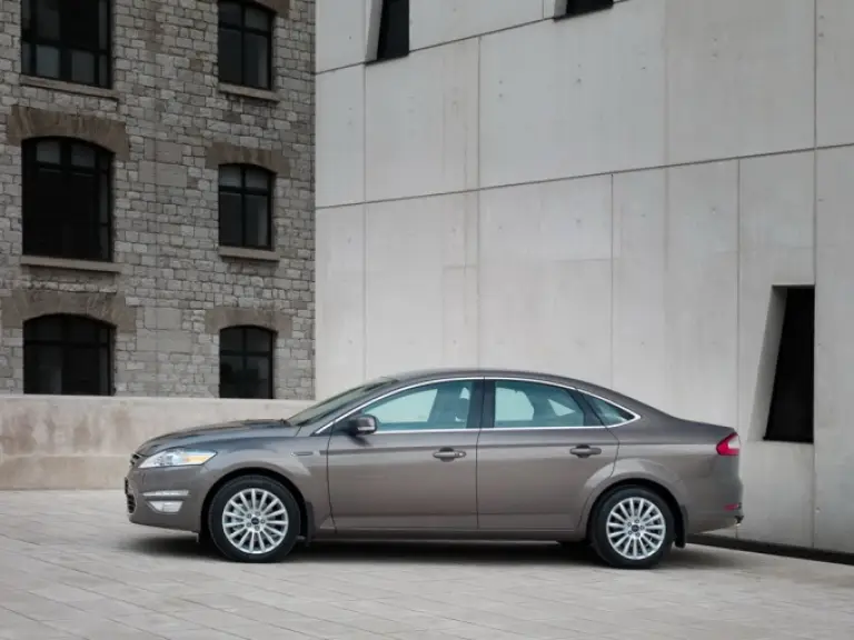 Ford Mondeo 2011 restyling - 1