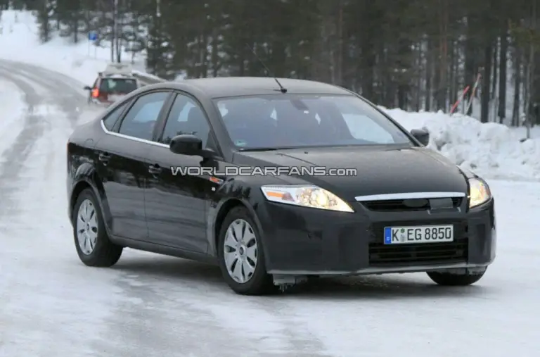 Ford Mondeo 2011 - 2