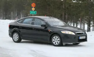 Ford Mondeo 2011 - 5