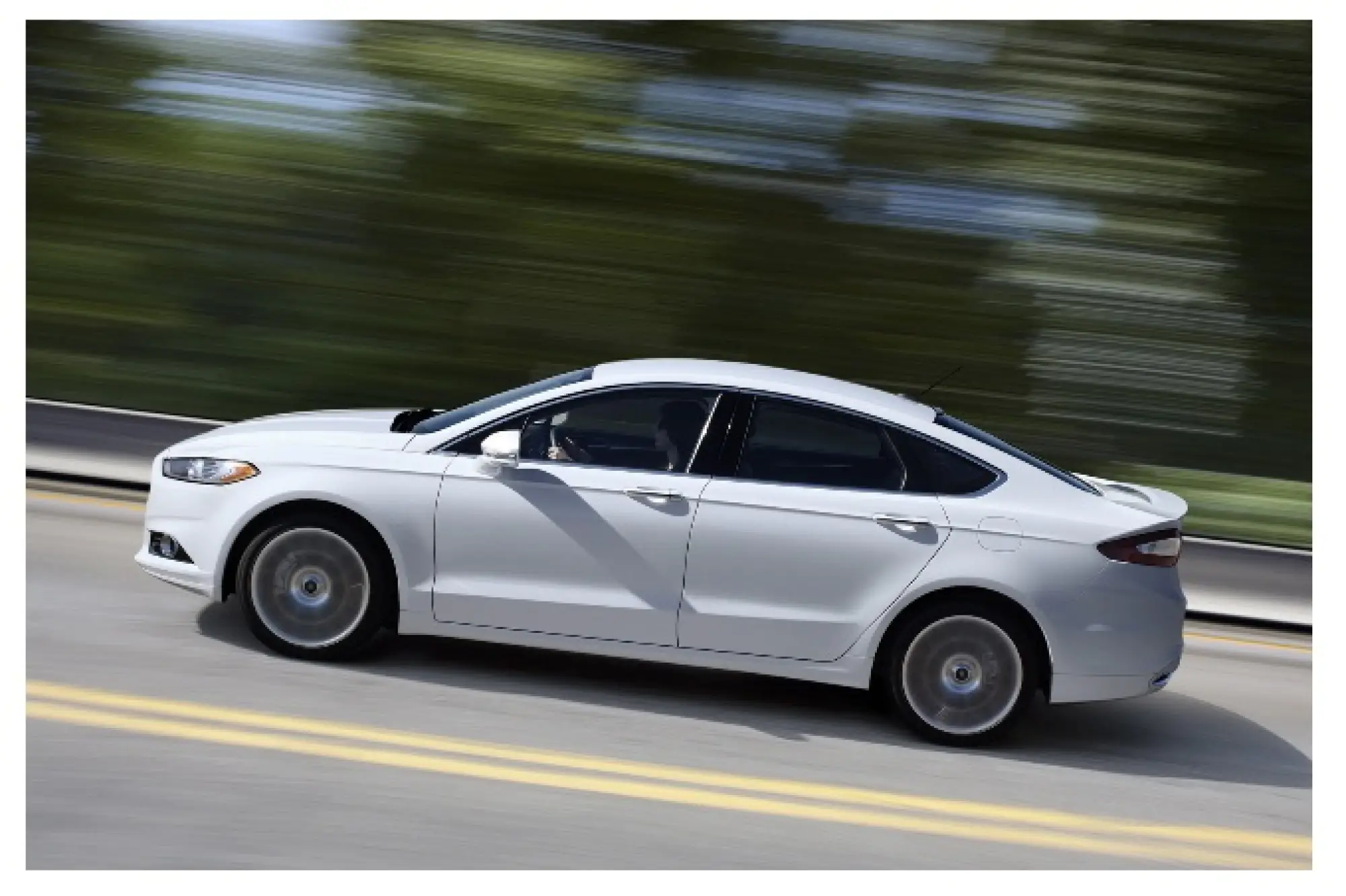 Ford Mondeo 2013 - 5