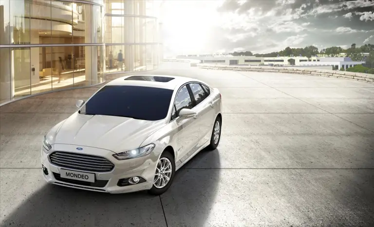 Ford Mondeo 2015 - 5