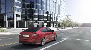 Ford Mondeo 2015 - 13