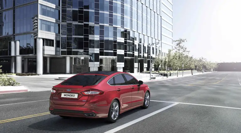Ford Mondeo 2015 - 13