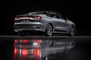 Ford Mondeo 2022 - Foto
