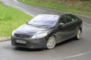 Ford Mondeo facelift- Foto spia 18-05-2010 - 3