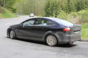 Ford Mondeo facelift- Foto spia 18-05-2010 - 5