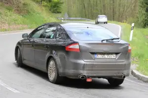 Ford Mondeo facelift- Foto spia 18-05-2010 - 6
