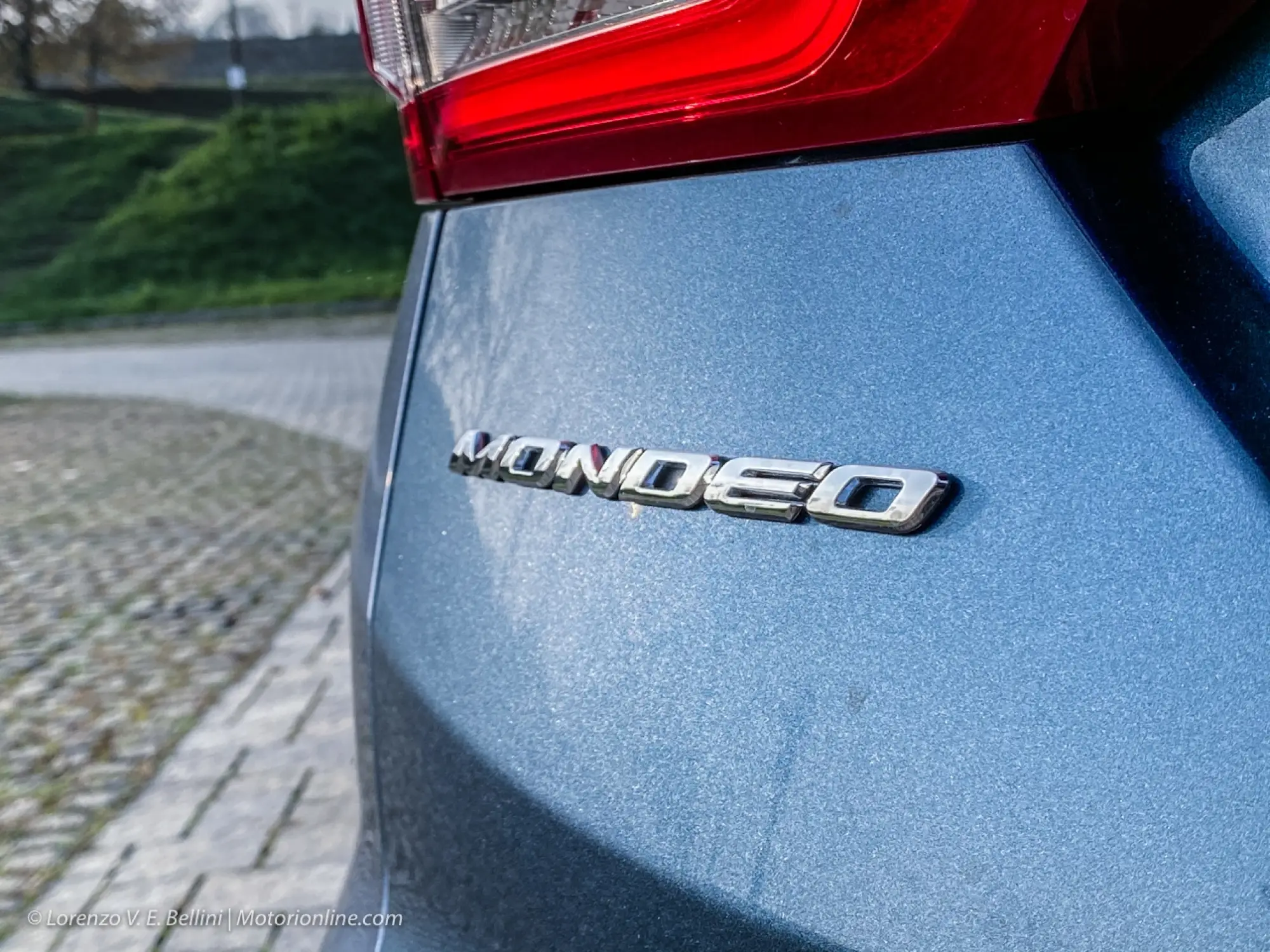 Ford Mondeo Hybrid Wagon - Prova su strada - 6