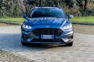 Ford Mondeo Hybrid Wagon - Prova su strada