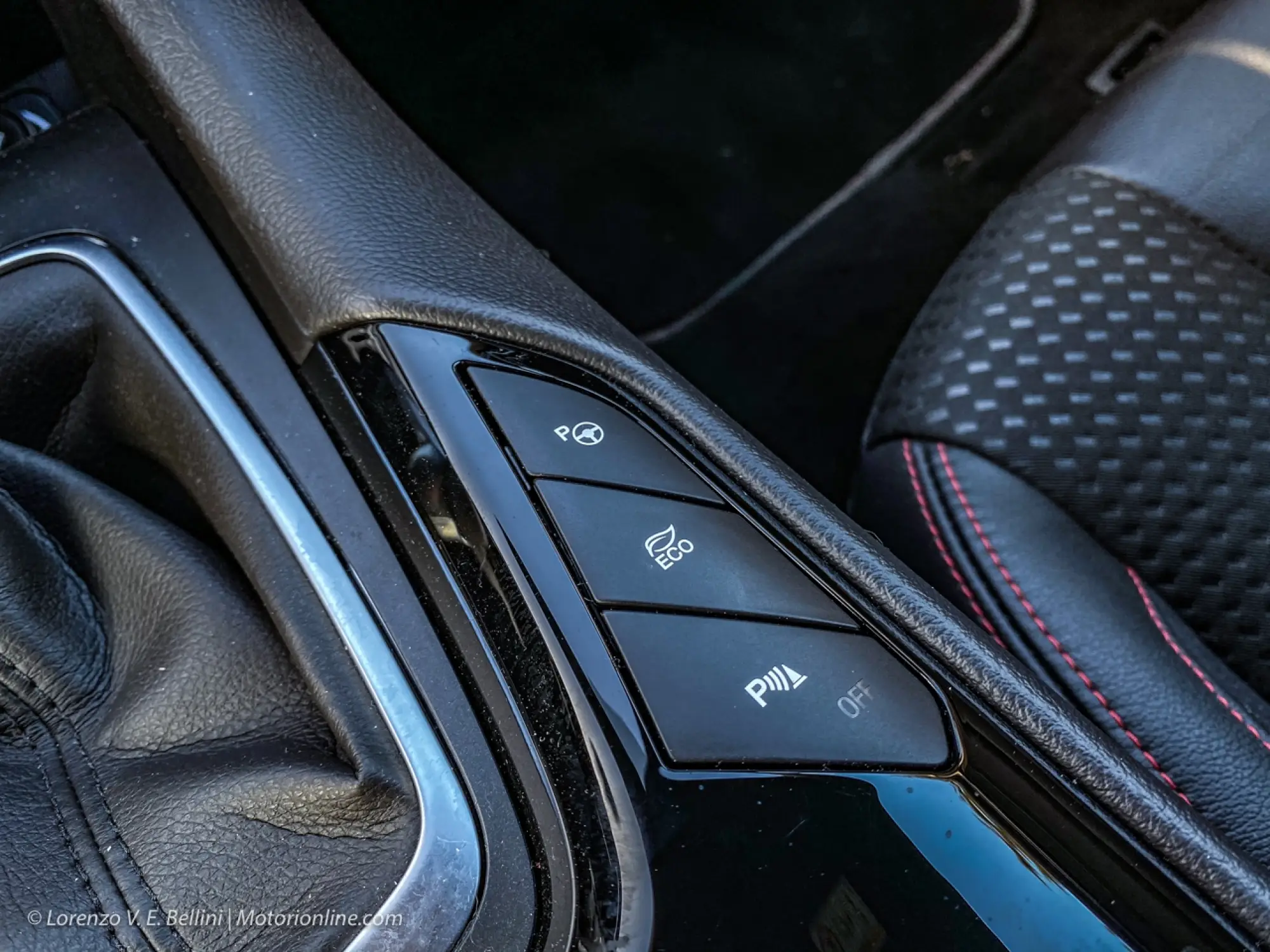 Ford Mondeo Hybrid Wagon - Prova su strada - 28