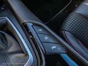 Ford Mondeo Hybrid Wagon - Prova su strada