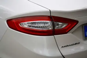 Ford Mondeo Hybrid