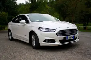 Ford Mondeo Hybrid