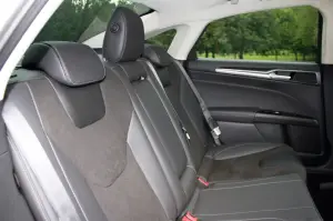 Ford Mondeo Hybrid