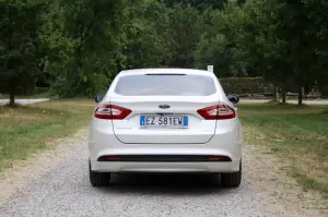 Ford Mondeo Hybrid