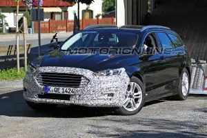 Ford Mondeo MY 2019 foto spia 31 luglio 2018 - 1