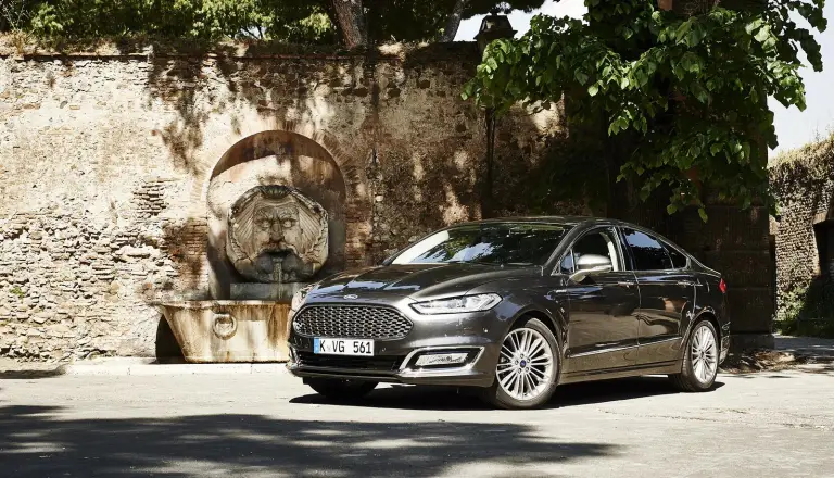 Ford Mondeo Vignale - 2015 - 12