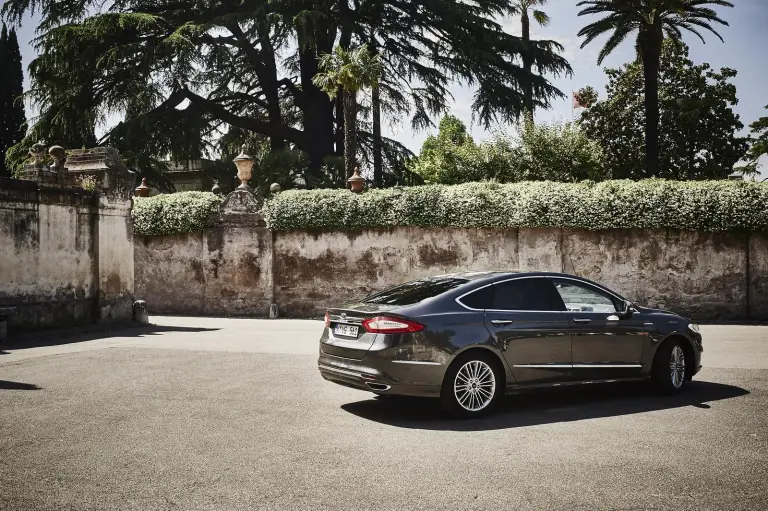Ford Mondeo Vignale - 2015 - 22