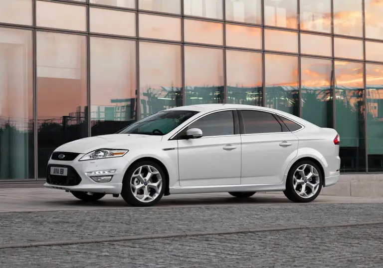 Ford Mondeo - 10