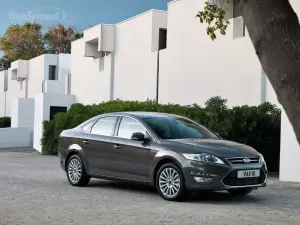 Ford Mondeo - 25