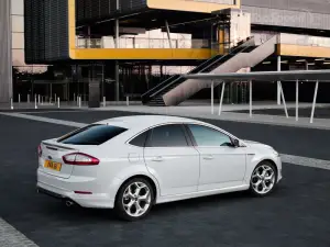 Ford Mondeo - 27