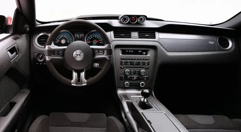 Ford Mustang 2011 Boss 302 - 12
