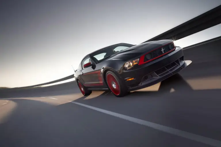 Ford Mustang 2011 Boss 302 - 14