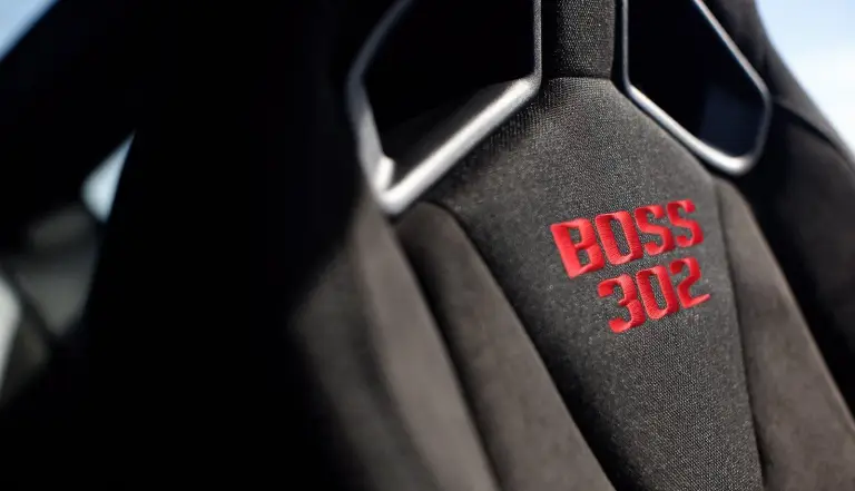 Ford Mustang 2011 Boss 302 - 21