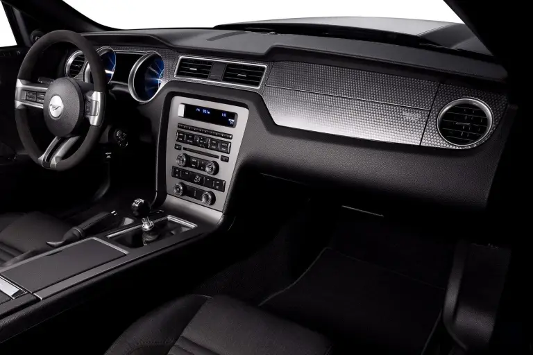 Ford Mustang 2011 Boss 302 - 23