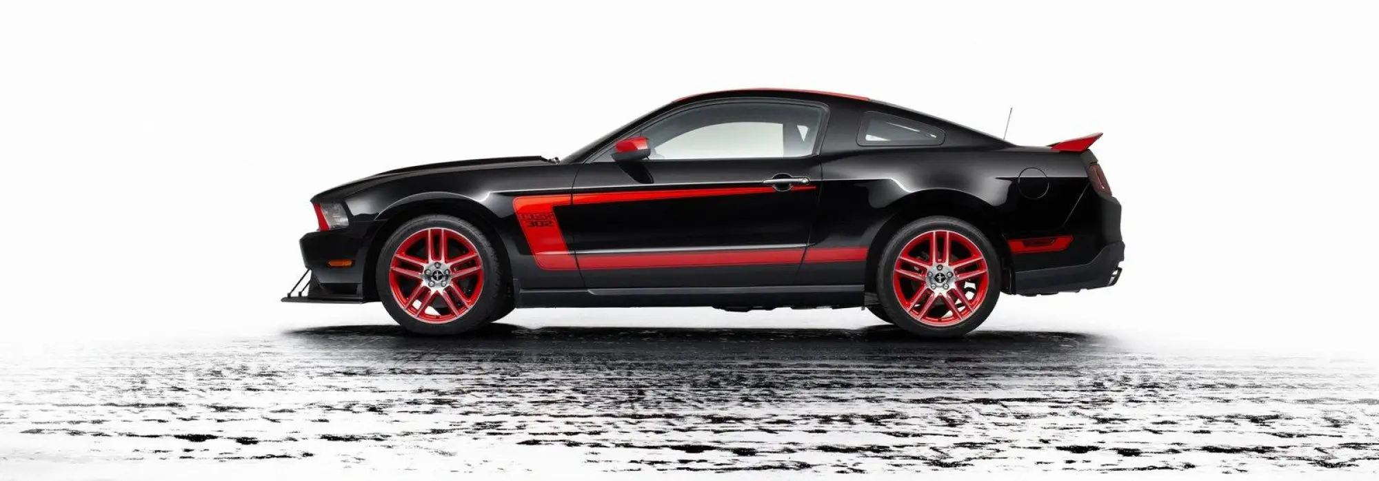 Ford Mustang 2011 Boss 302 - 26