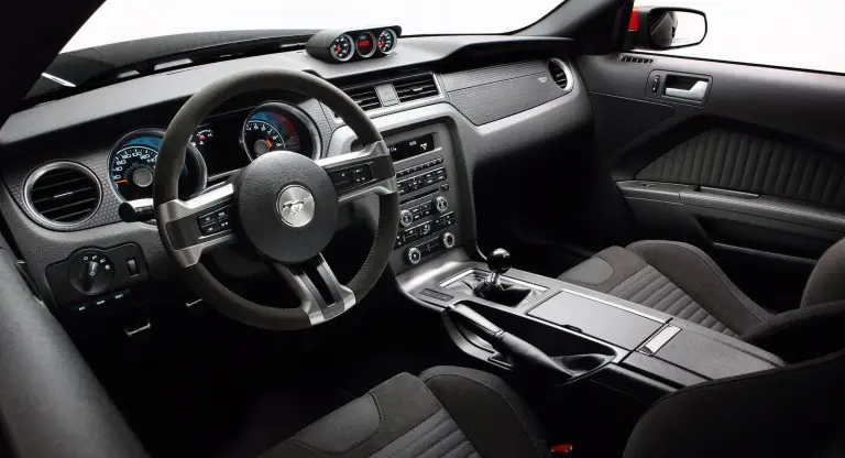 Ford Mustang 2011 Boss 302 - 44