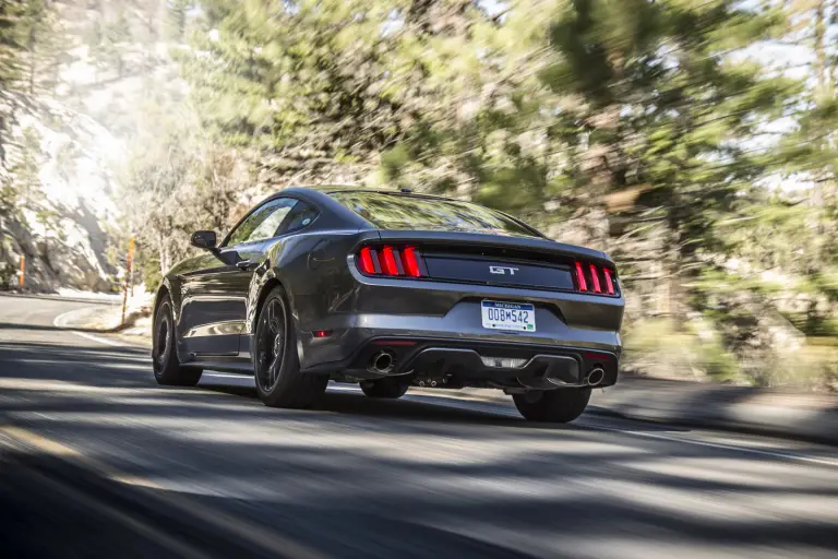 Ford Mustang 2015 - 11