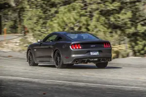 Ford Mustang 2015 - 25