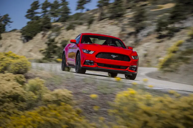 Ford Mustang 2015 - 43