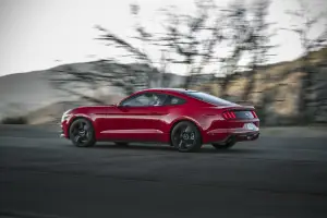 Ford Mustang 2015 - 38