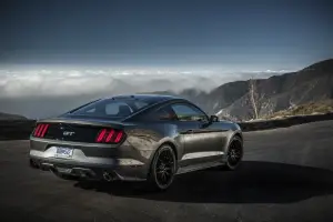 Ford Mustang 2015 - 92