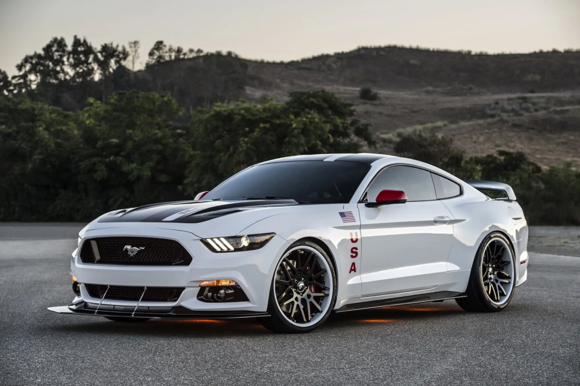 Ford Mustang Apollo Edition - 2